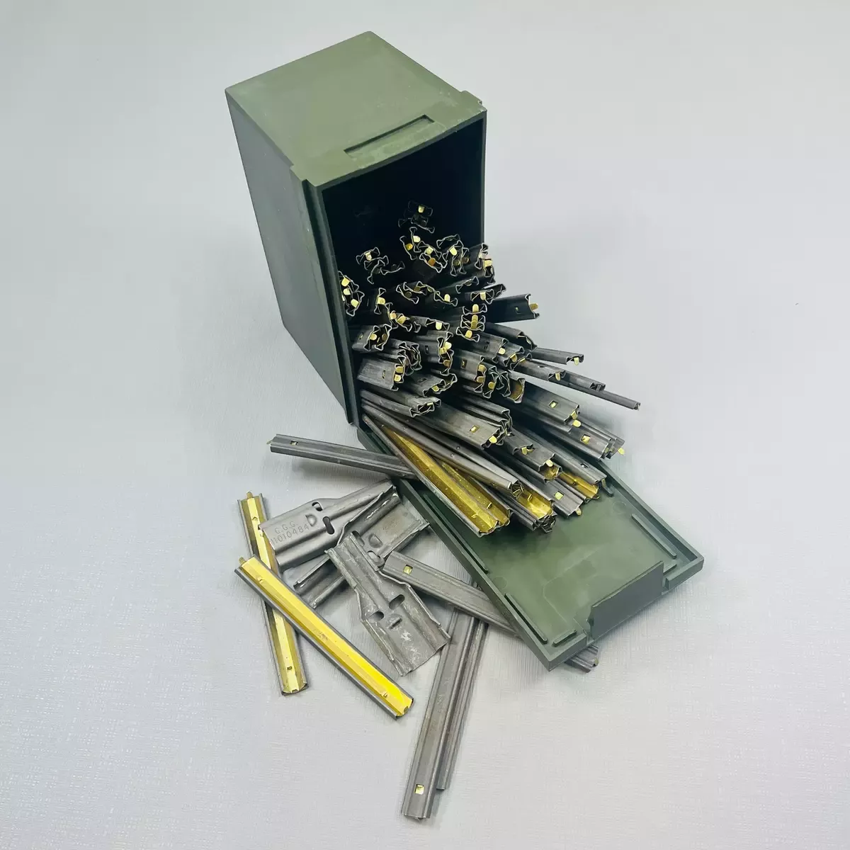 100 – .223 / 5.56 AR15 Stripper Clips