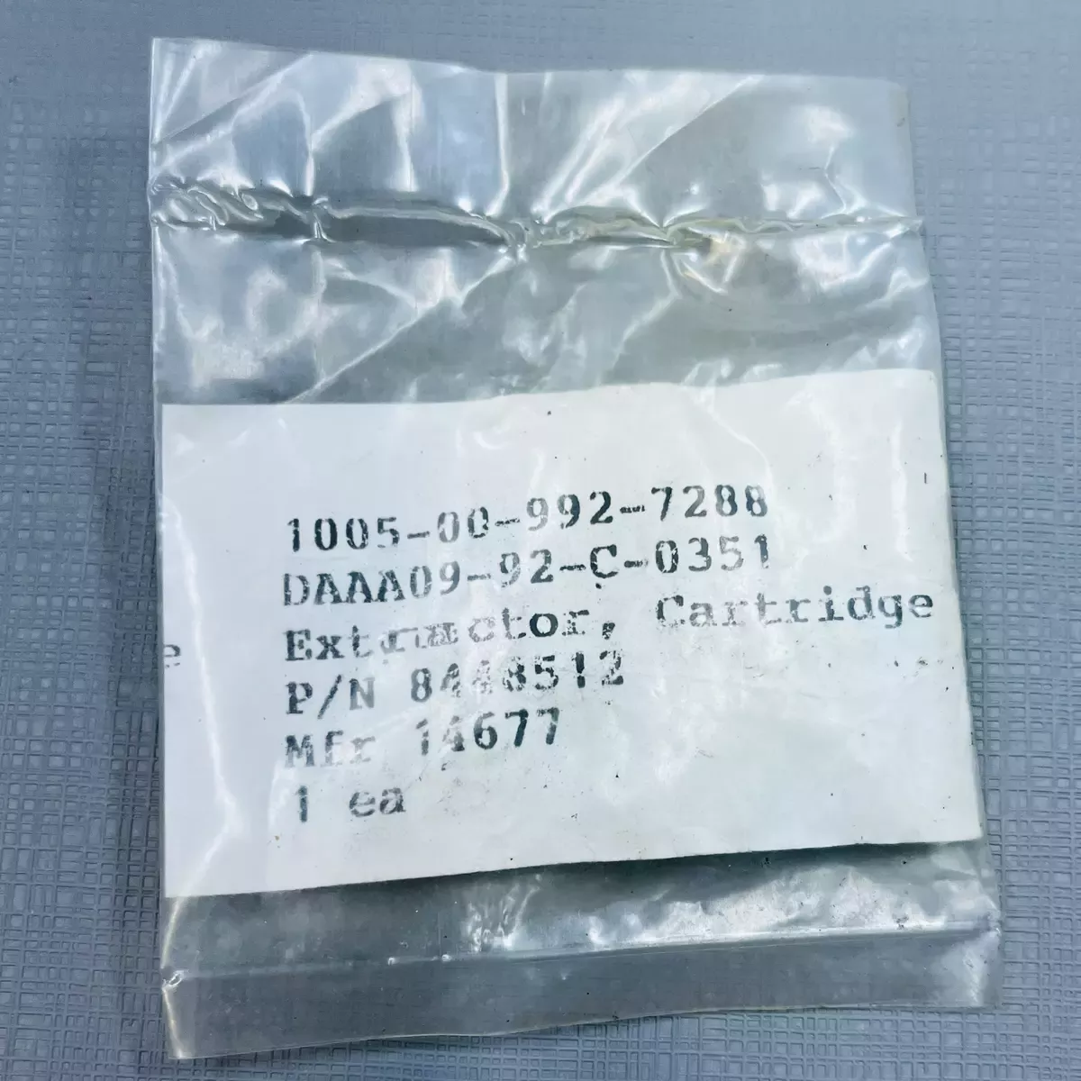 Colt M16/AR15 Extractor