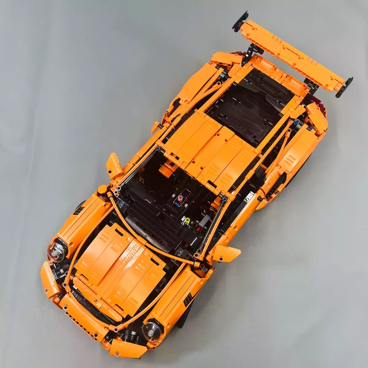 LEGO Technic 42056 Porsche 911 GT3 RS Assembled