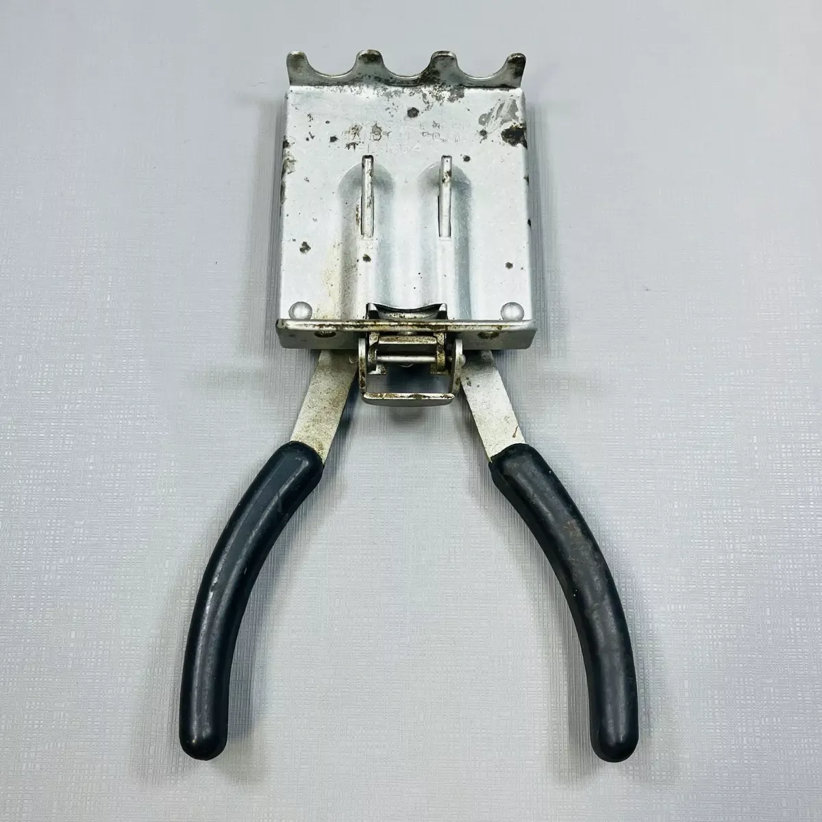 M12 .50 cal Ammunition Hand Linker/Delinker