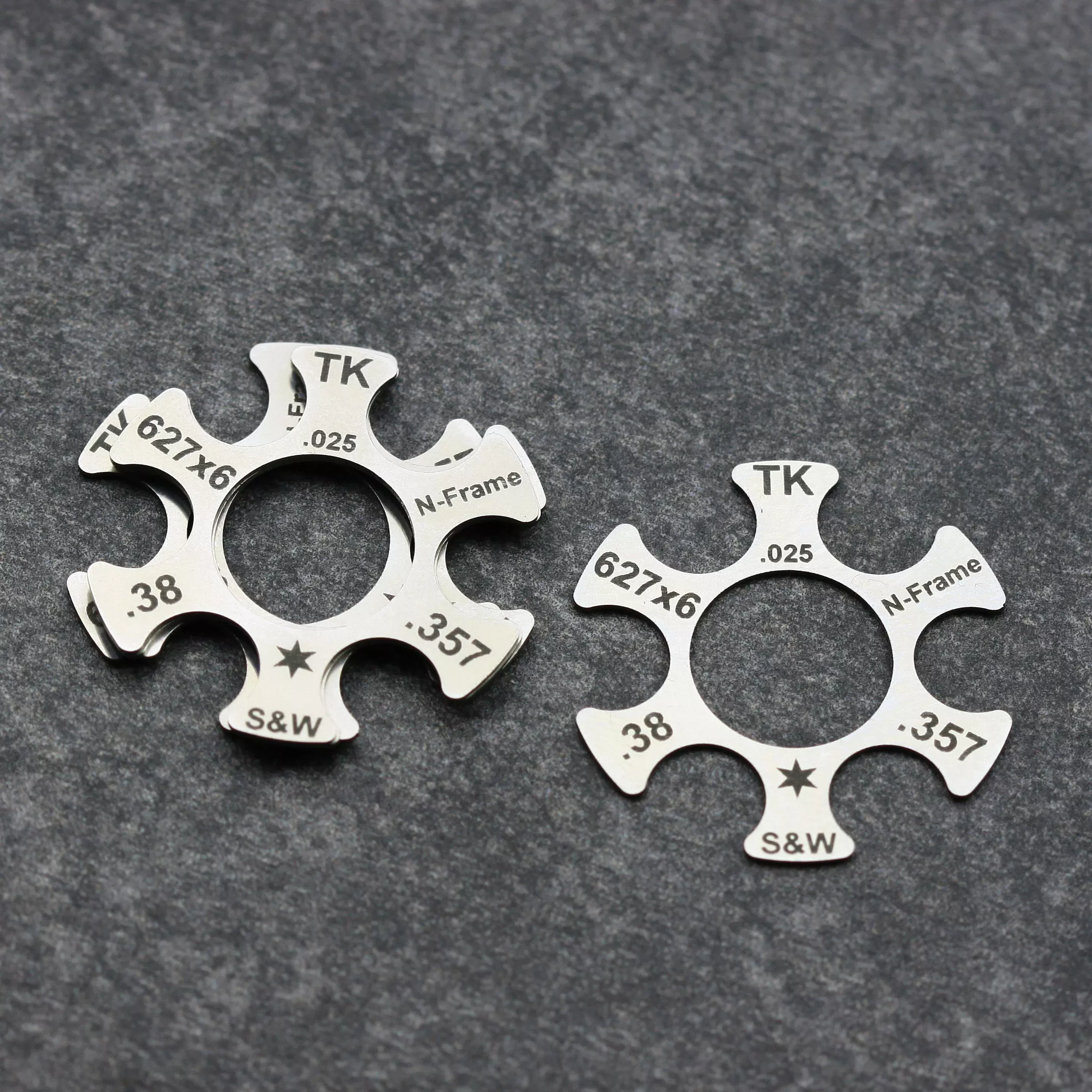 S&W 627 6-Shot .38/.357 Moon Clips — Starline Brass